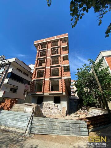 61-ÇAYIROVA YENİMAHALLE’DE MERKEZİ KONUMDA